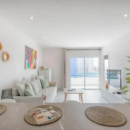 Appartement Paraiso Del Sur 2-bedroom Luxury Suite, Sea&mountain Views