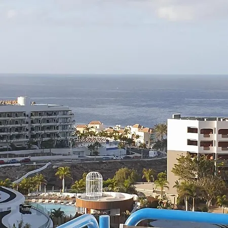 Paraiso With Mega Views, Sea And Mountain. Apartment