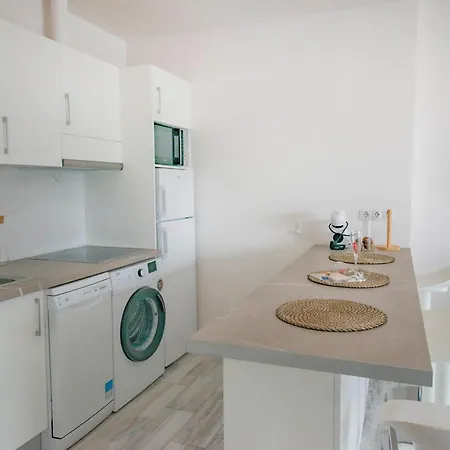 Paraiso Del Sur 2-bedroom Luxury Suite, Sea & Mountain Views