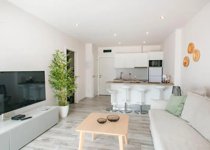 Paraiso Del Sur 2-bedroom Luxury Suite, Sea & Mountain Views 阿德耶